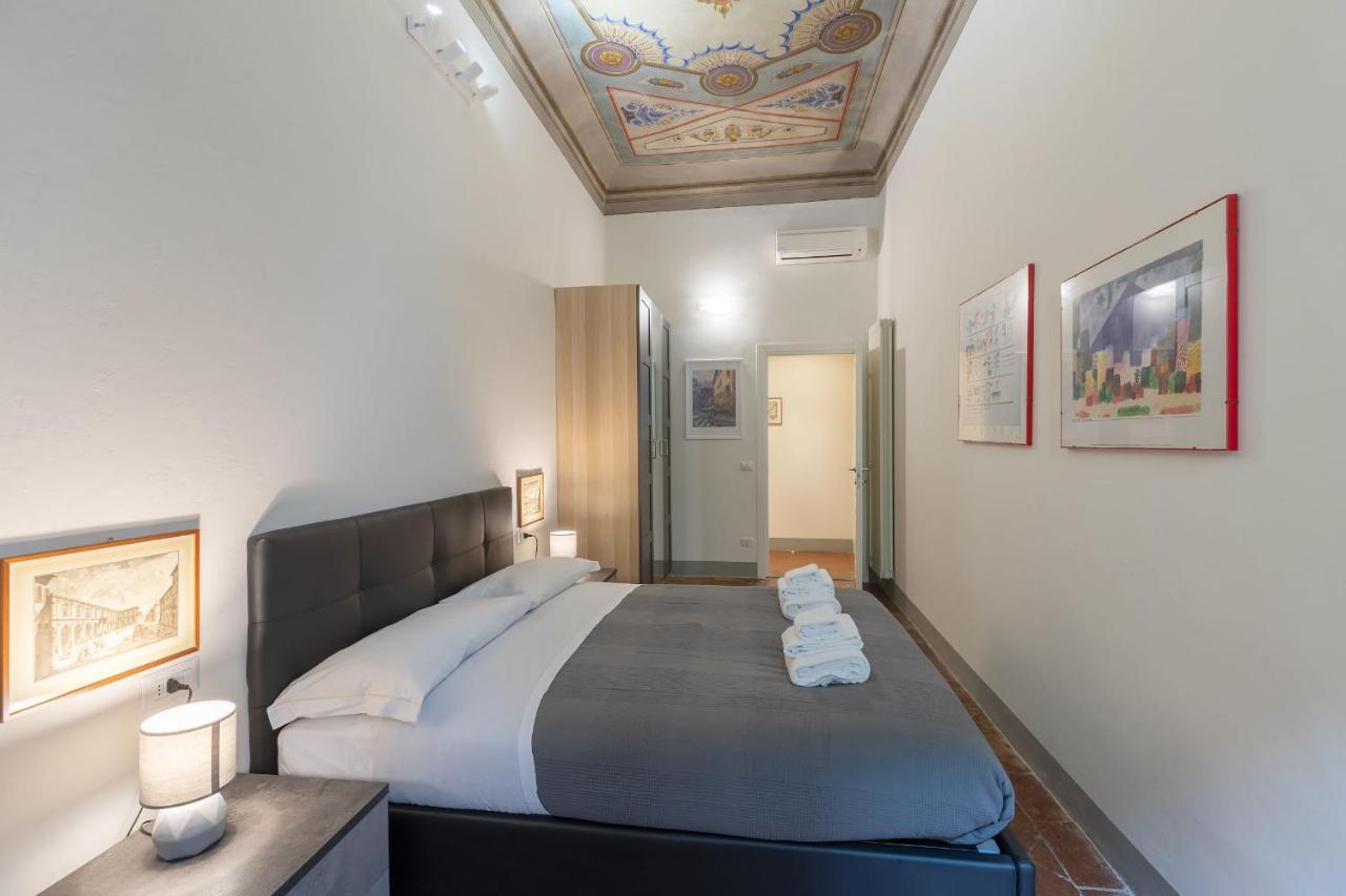 Pitti Suite-Hosted By Sweetstay Firenze Bagian luar foto